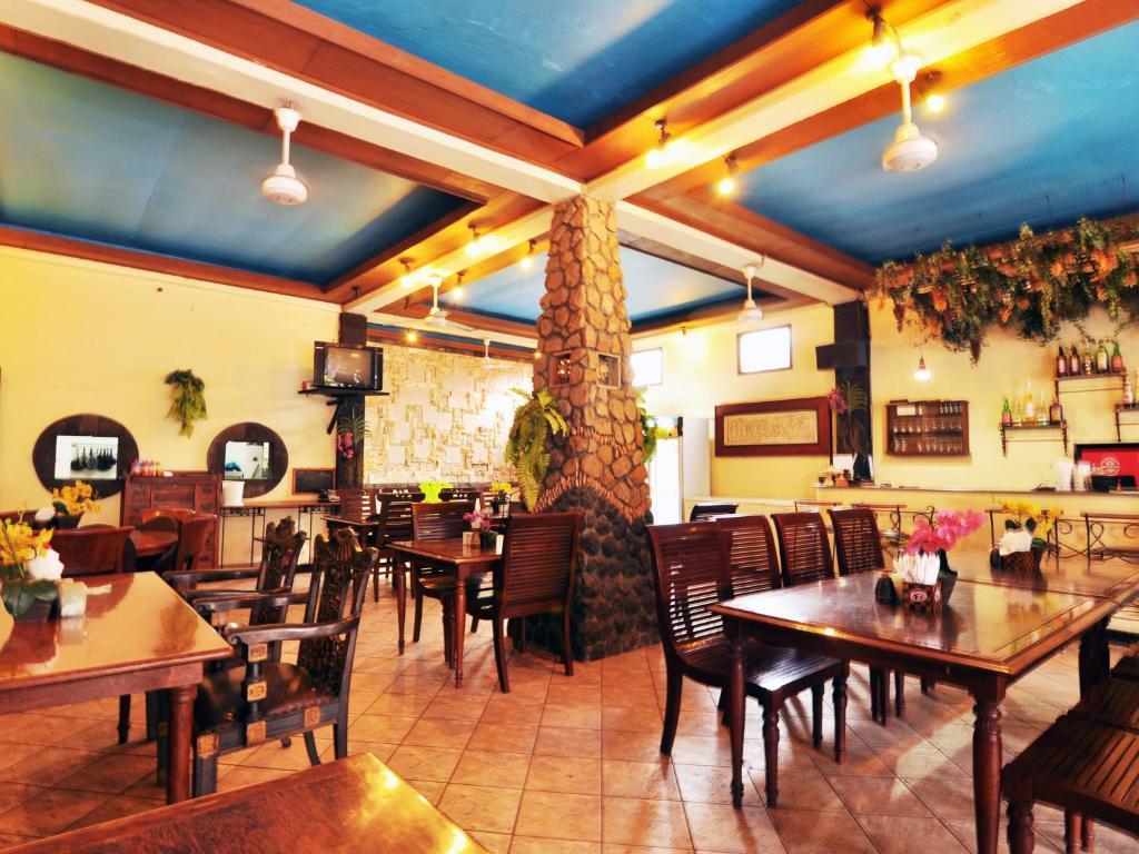 Jesens Inn I Kuta  Luaran gambar