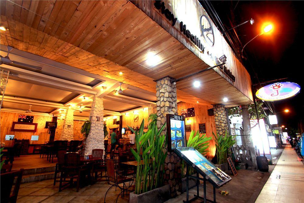Jesens Inn I Kuta  Luaran gambar