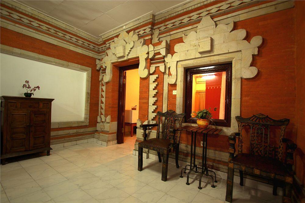 Jesens Inn I Kuta  Luaran gambar