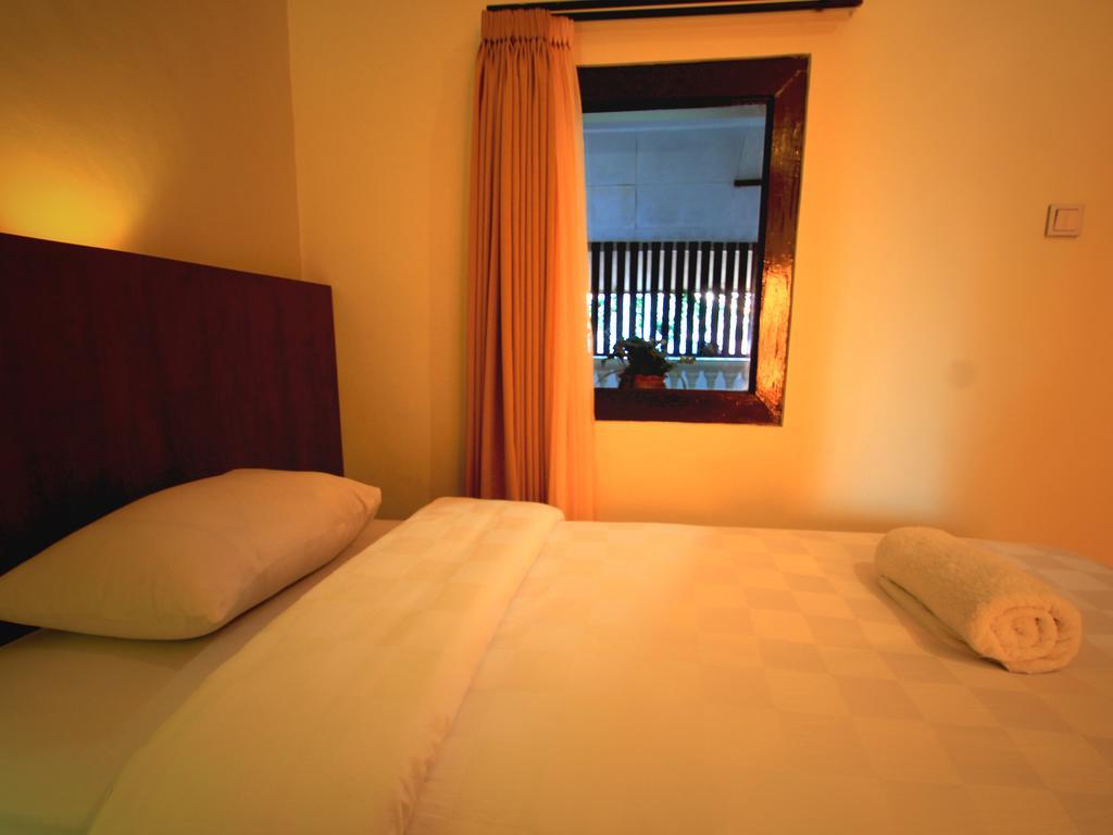 Jesens Inn I Kuta  Luaran gambar