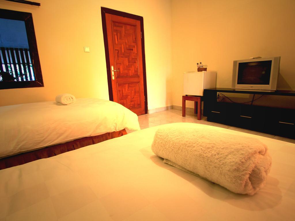 Jesens Inn I Kuta  Luaran gambar